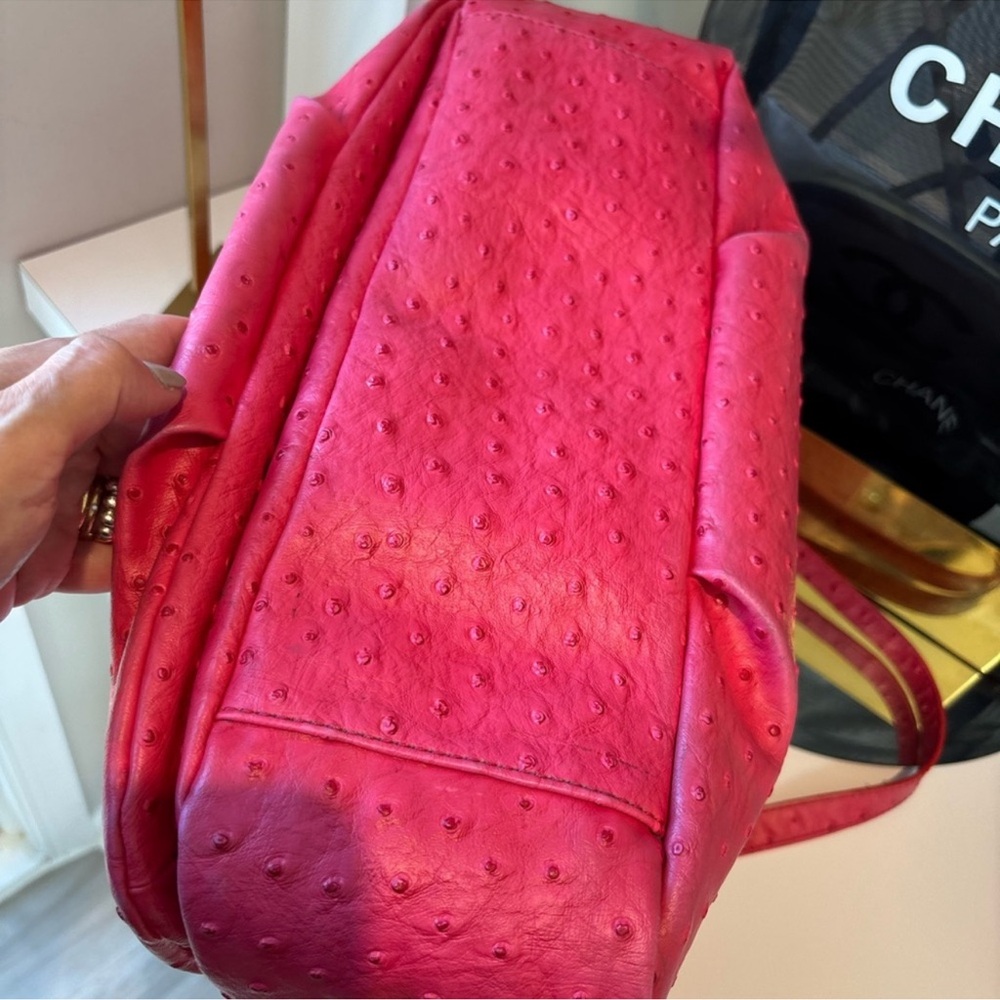 Marc Jacobs Pink Ostrich Leather Shoulder Bag - Picture 6 of 10